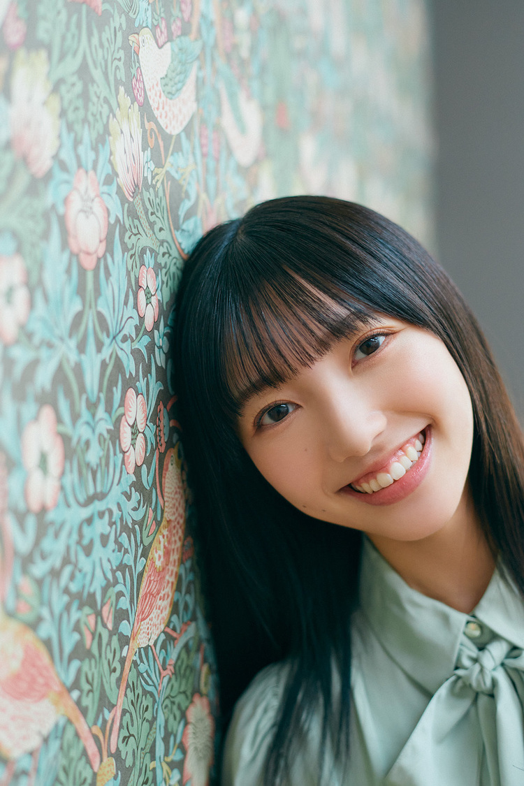 小西夏菜実　直筆　生写真　日向坂46 ヨリ 小西夏菜実 ヨリ Am I ready? 封入 生写真 日向坂46 - メルカリ
