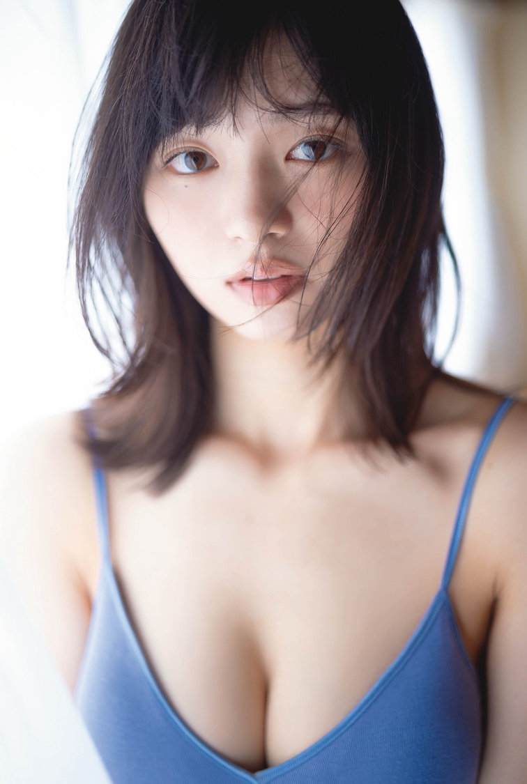 蒔埜ひな、FRIDAY初登場！秘密の夏合宿をテーマにお風呂での癒しショットを披露！【コメントあり】（撮影／松田忠雄）