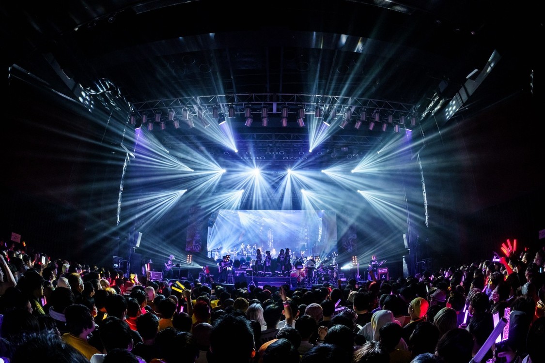 #2i2、5年間の歴史に幕！O-EASTラストライブで有終の美【コメントあり】