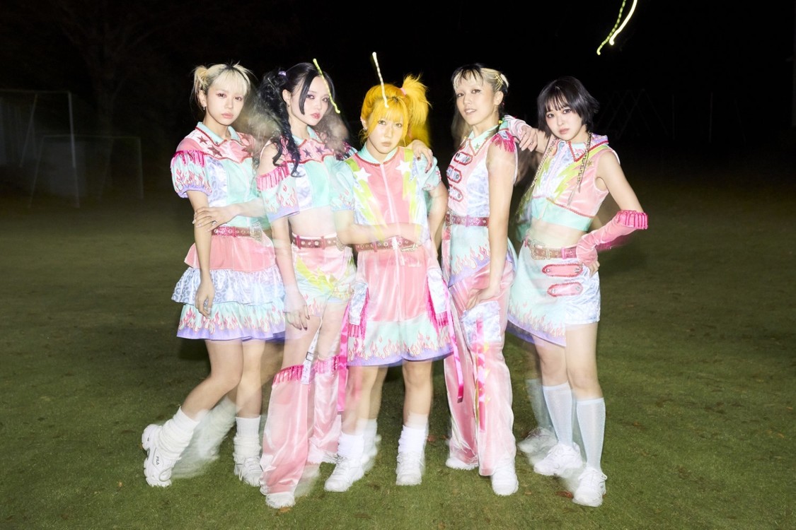 PIGGS、新アルバムリード曲「HALLO ALIEN」MV公開!