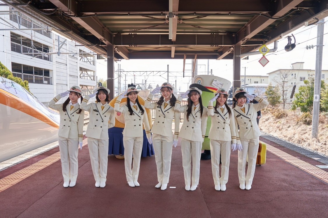 22/7、JR天童駅の一日駅長に就任! 山形新幹線を貸し切り約200人と旅を敢行