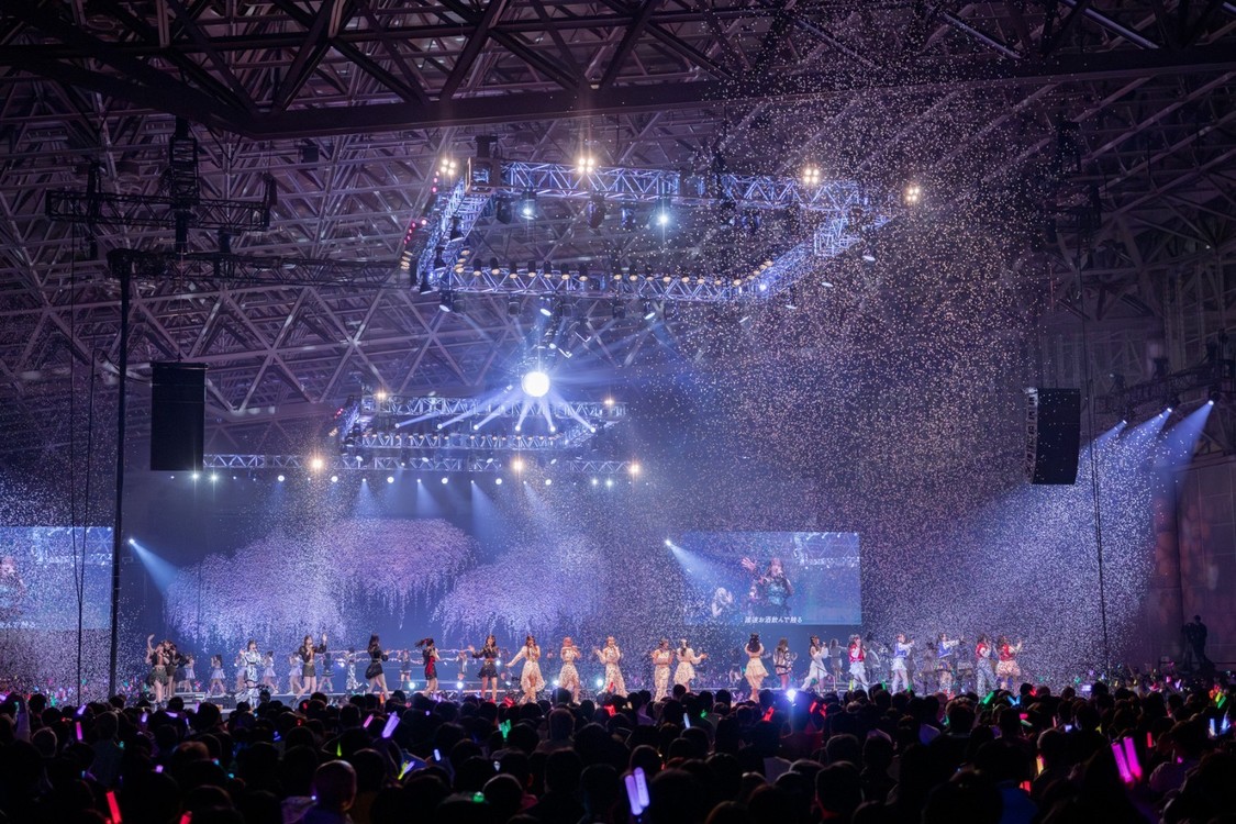 ハロー！プロジェクト、春恒例「ひなフェス」で2万1,000人熱狂！18期新メンバー発表やグループ初のアリーナ公演決定などトピック満載の2日間