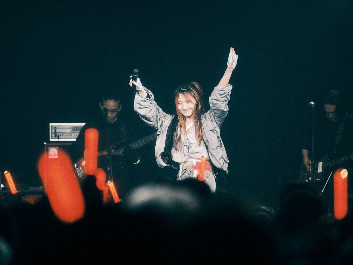 鞘師里保、最大熱量のツアーが閉幕！ 3月22日に神奈川で限界突破の熱狂