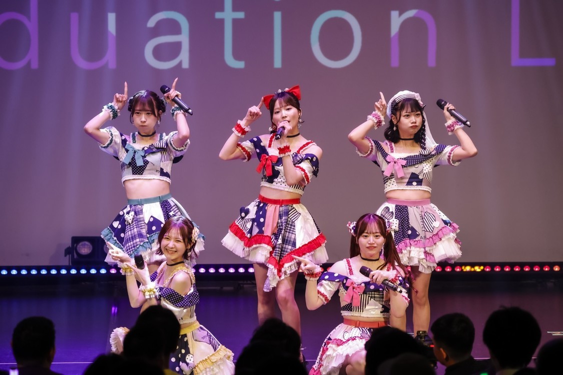 SCRAMBLE SMILE、松田琉那＆ゆうゆ卒業公演で5人の集大成を披露！