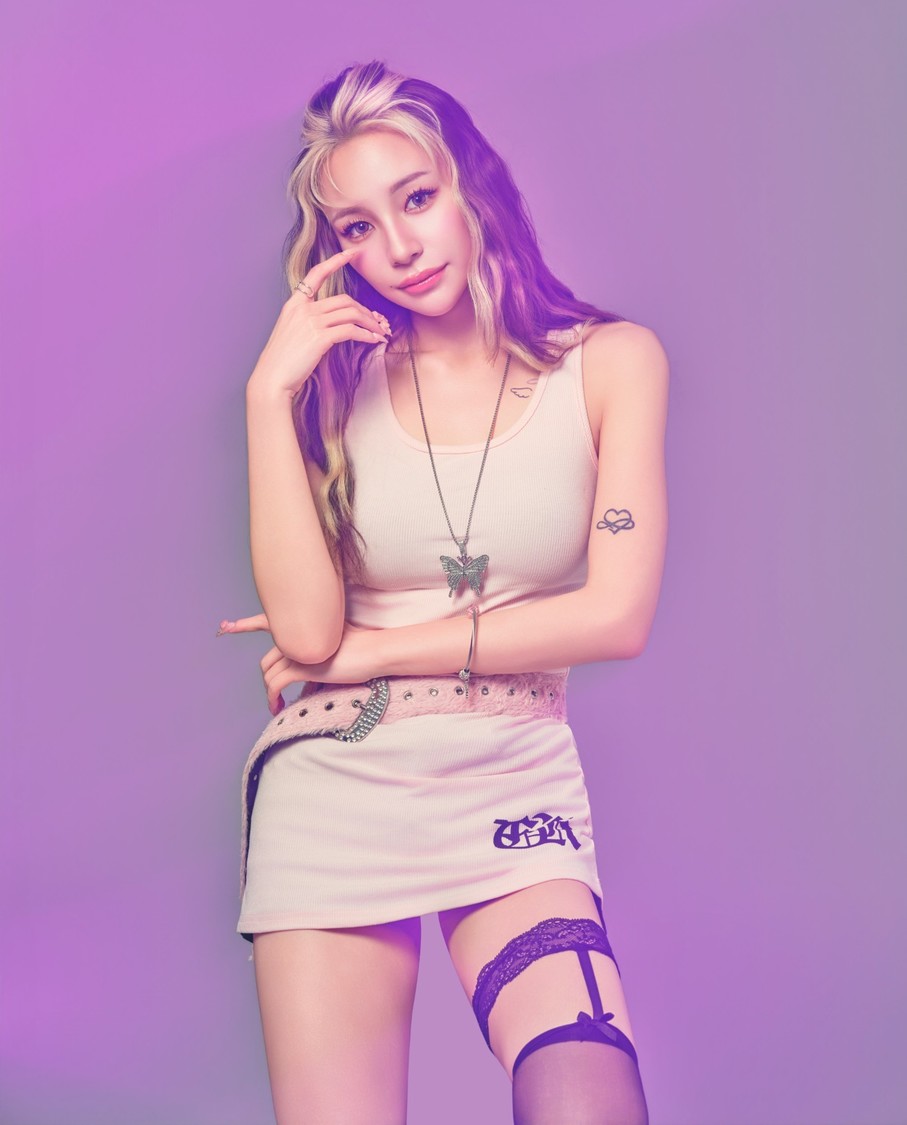 「平成リバイバルがやべぇだろ！」鈴木ユリア、ユーロビート・ナンバーでエイベックスよりデビュー決定！