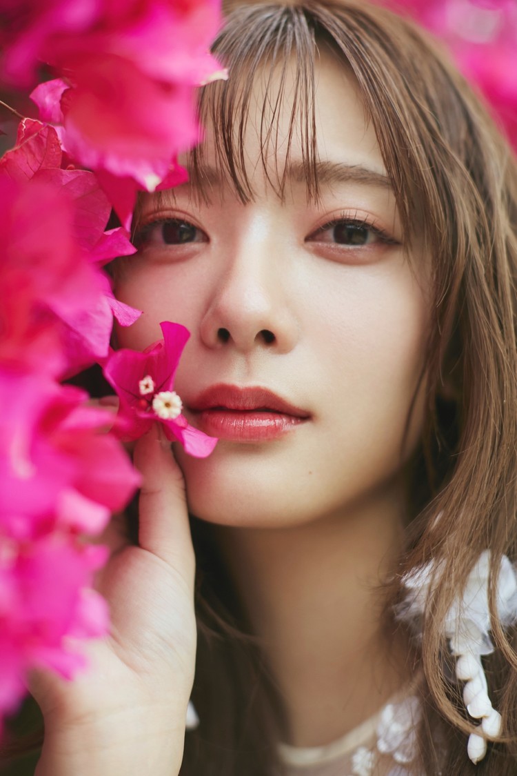 櫻坂46・田村保乃、4月23日発売の『ゼクシィ』表紙に登場！【コメントあり】