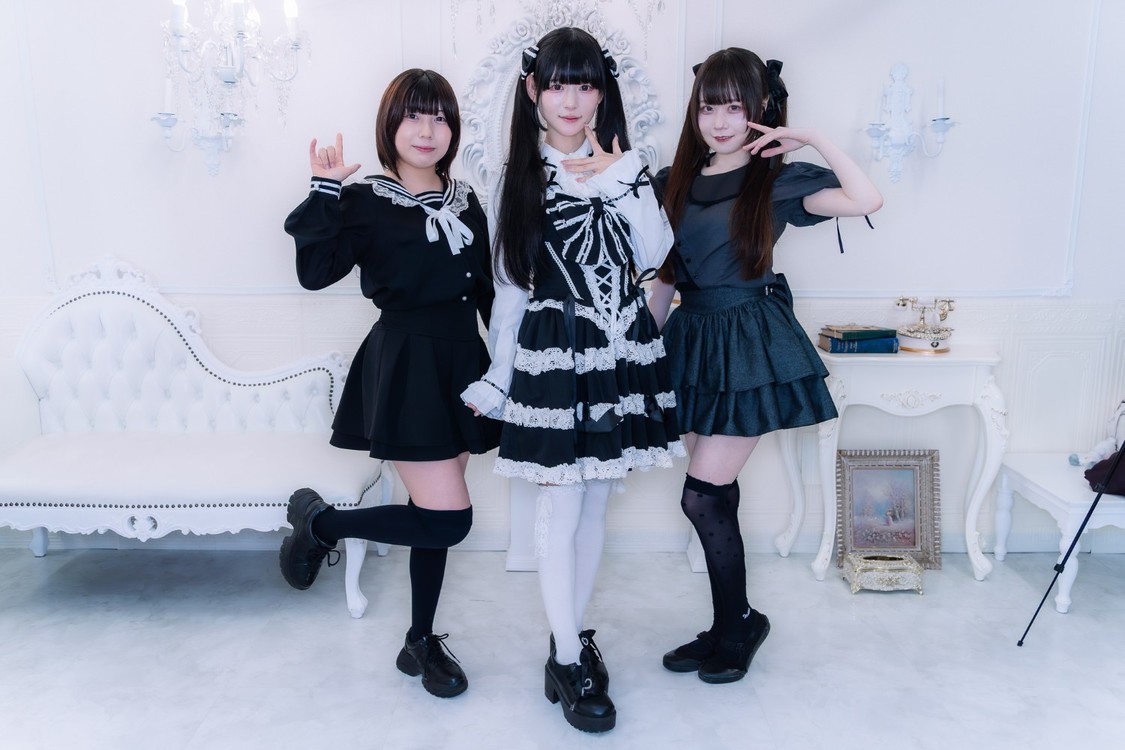Re:LIVE、ニコニコ超会議でデビュー！配信者ステージで1時間30分の熱狂ライブ！