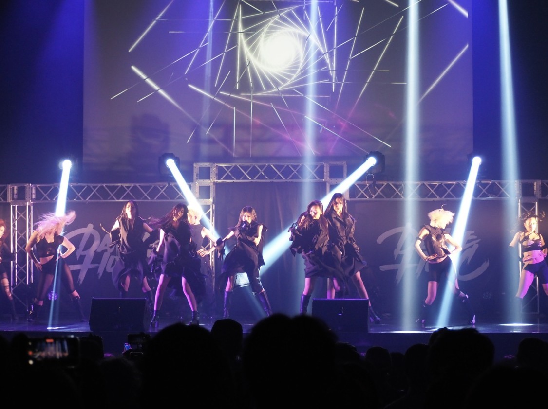 謎の女性5人組・eyed、6月28日の仙台公演で約500名を圧倒！