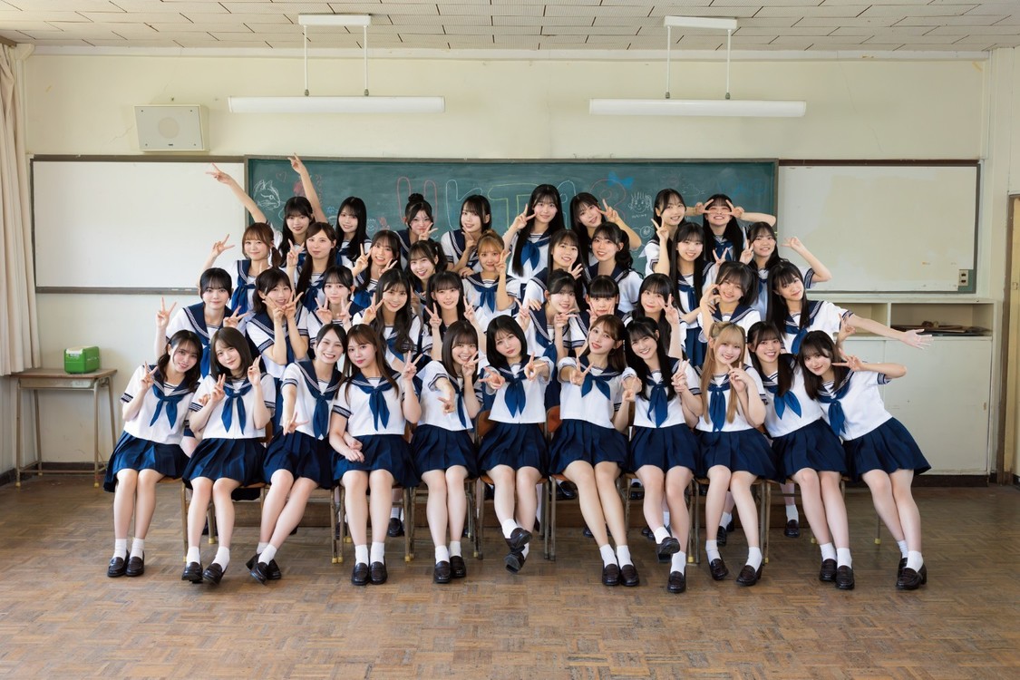 HKT48、15周年記念ムックが8月5日発売決定!