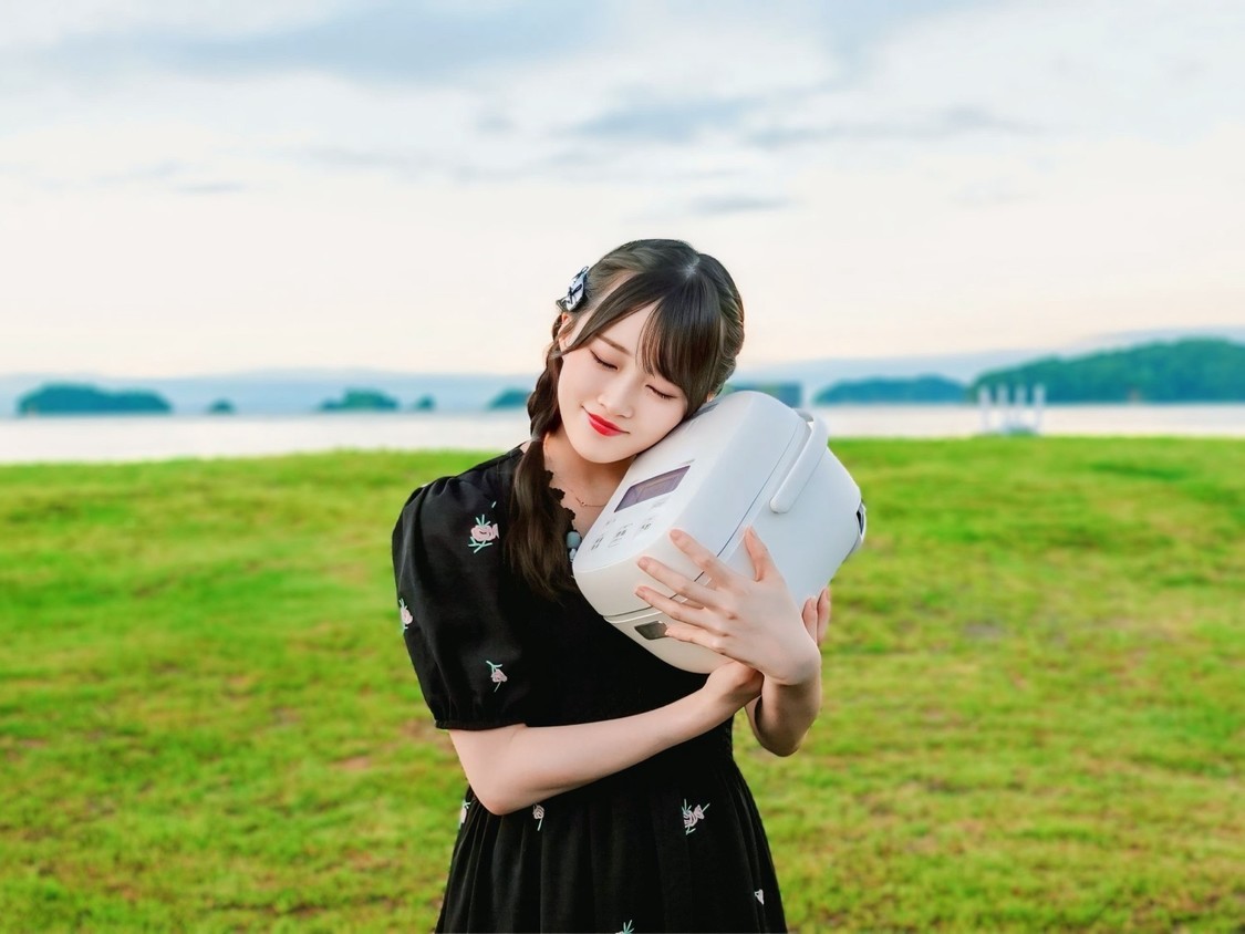 AKB48山根涼羽、14万いいねの炊飯器と三重へ！本日より『ふわり愛』放送