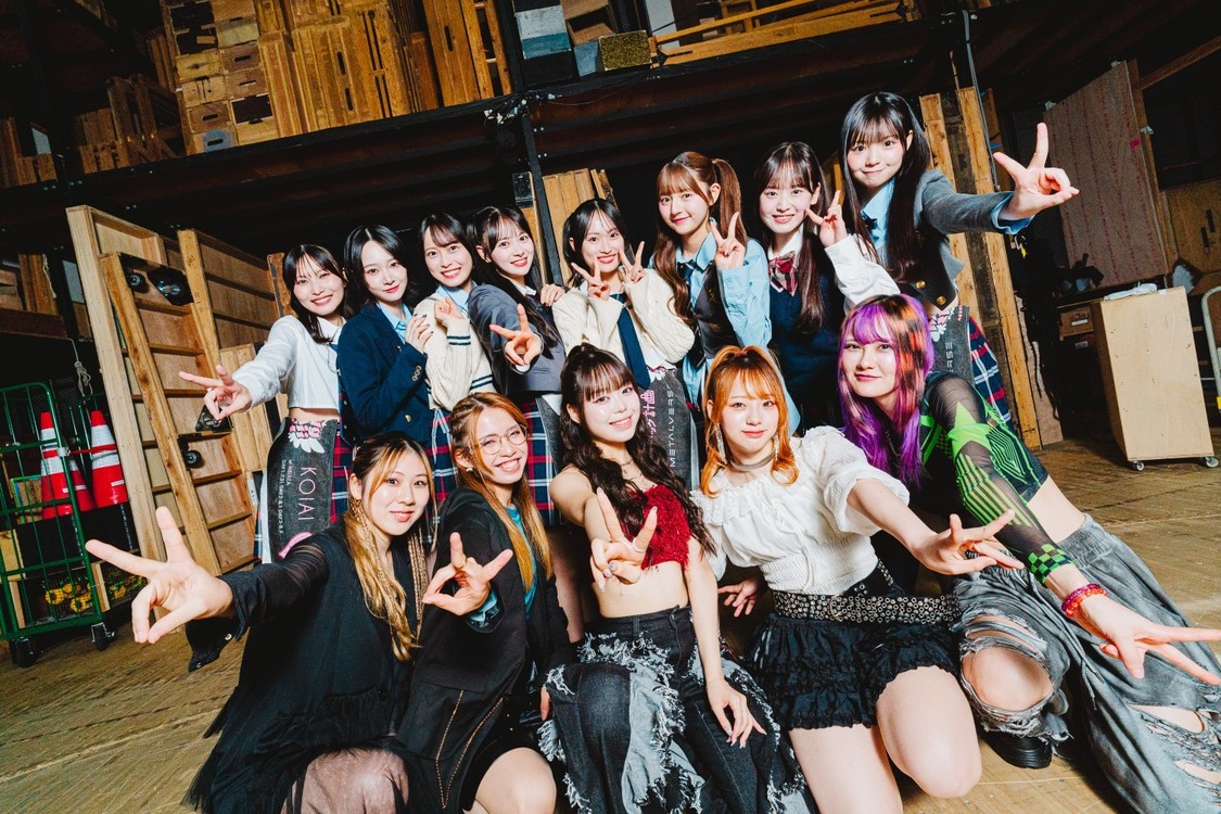 スクールバッグ計画、初イベント出演で新曲「クッキーキス」初披露！7月31日先行配信スタート【コメントあり】