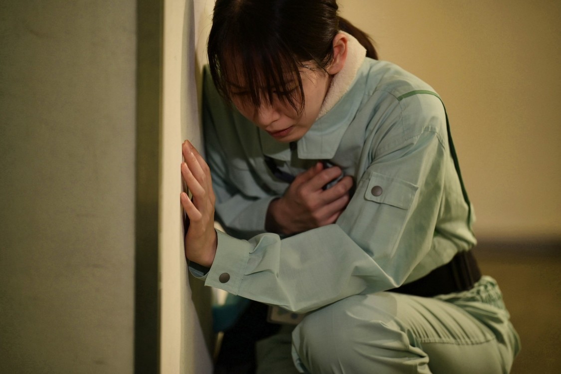 吉岡里帆、奈緒W主演映画『シャドウワーク』新場面写真&コメント解禁!