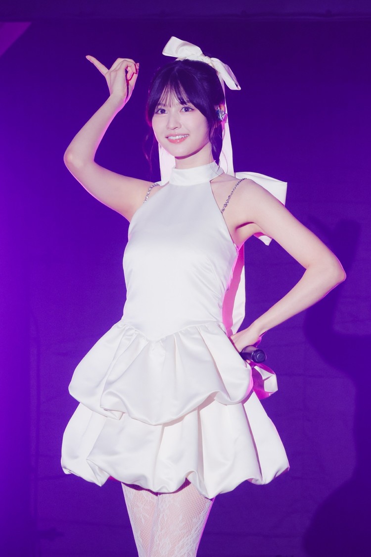 中村麗乃、自身の誕生日にデビュー10周年記念イベント開催！豪華楽曲を多数披露　
