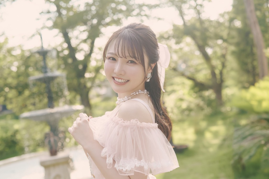 麻倉もも、初のベストアルバム『Momo Asakura Best Album “relier”』全36曲の収録内容を公開！