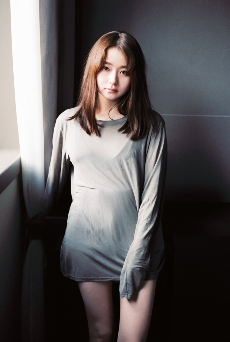 山田杏奈、3rd写真集から先行カット公開! 1月9日イベント開催も!!