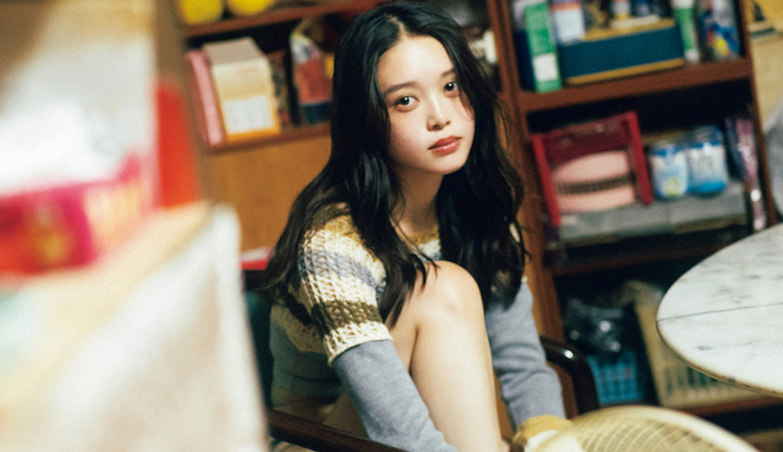 髙石あかり、力強くも幻想的なカットに挑戦した1st写真集の表紙解禁！