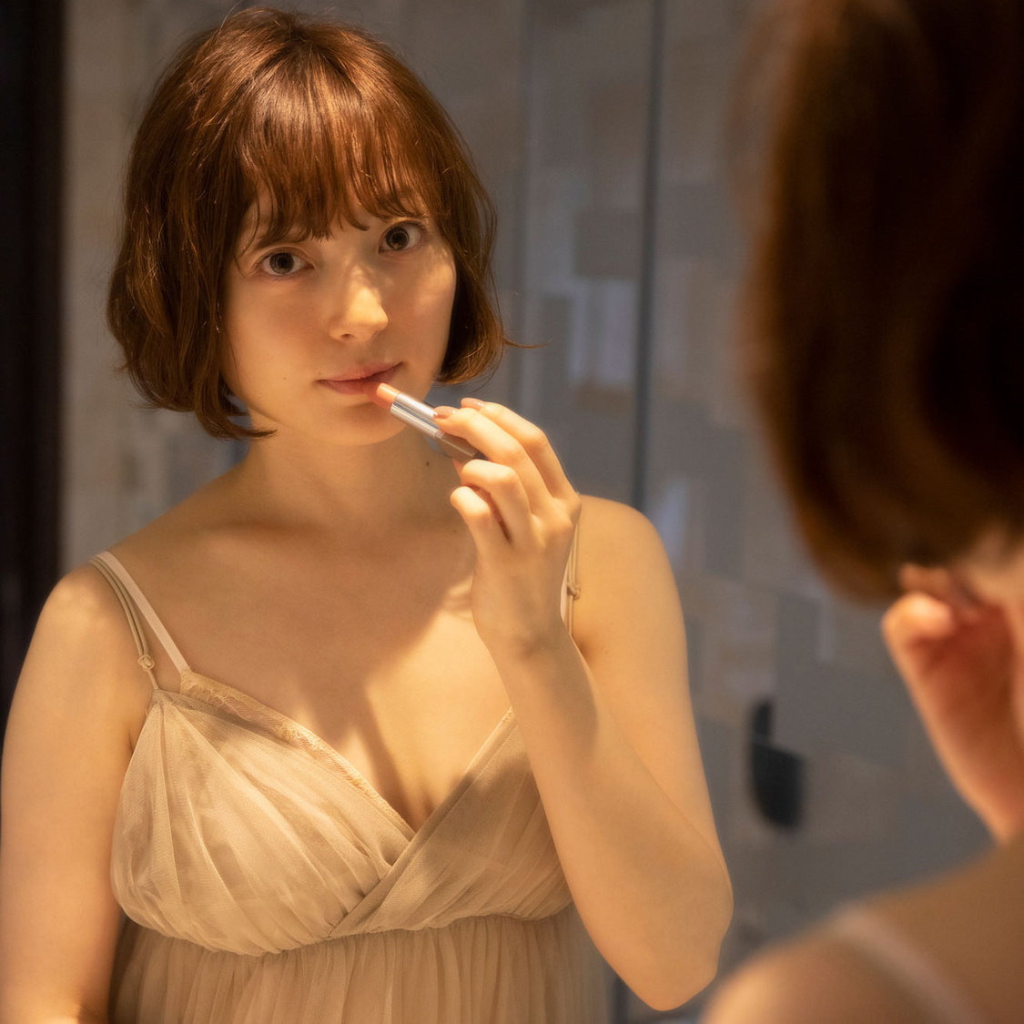 🍭 花澤香菜、「かなり攻めたカットもあります」等身大で